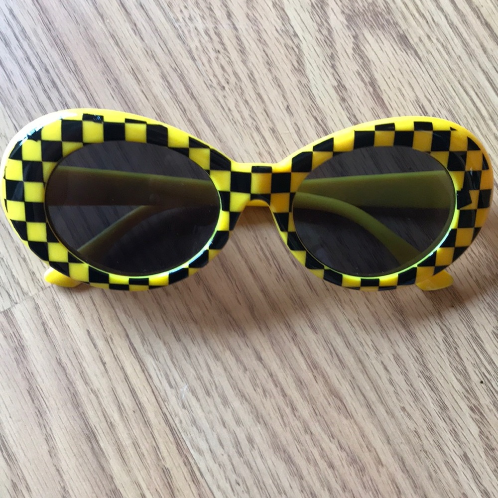 Taxi cab yellow checker clout glasses/sunglasses